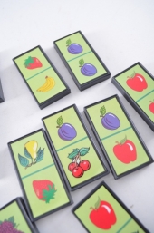 Domino fructe